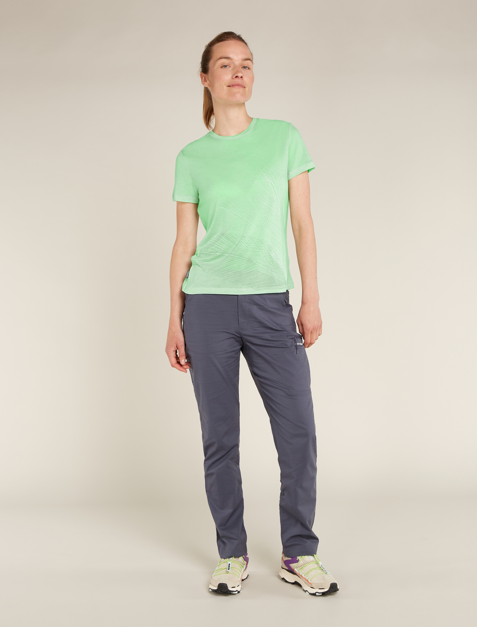 ICEBREAKER W Mer Core SS Tee Plume GLASS – Bild 7