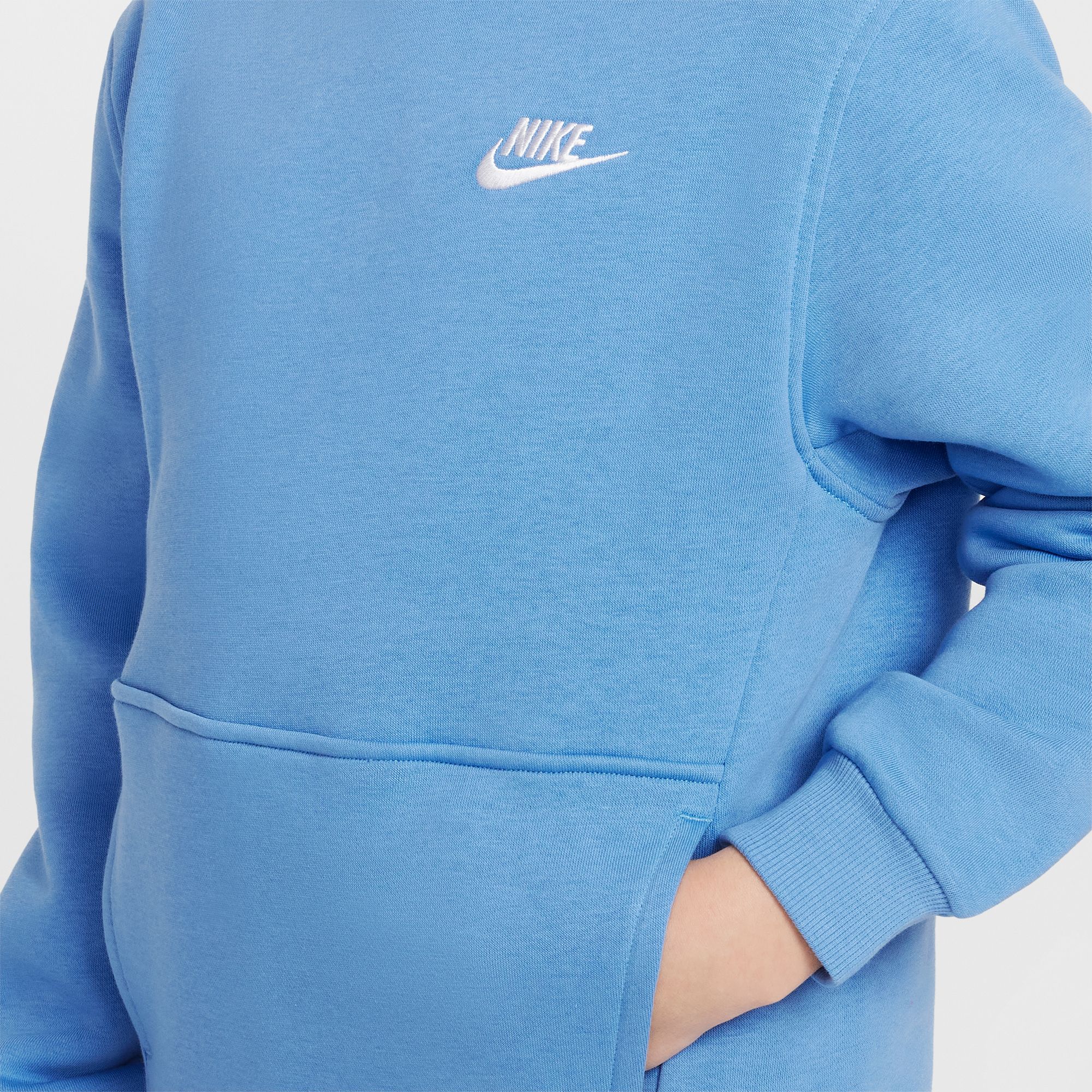 NIKE K NSW CLUB FLC HDY LBR BLUE BEYOND/WHITE – Bild 3