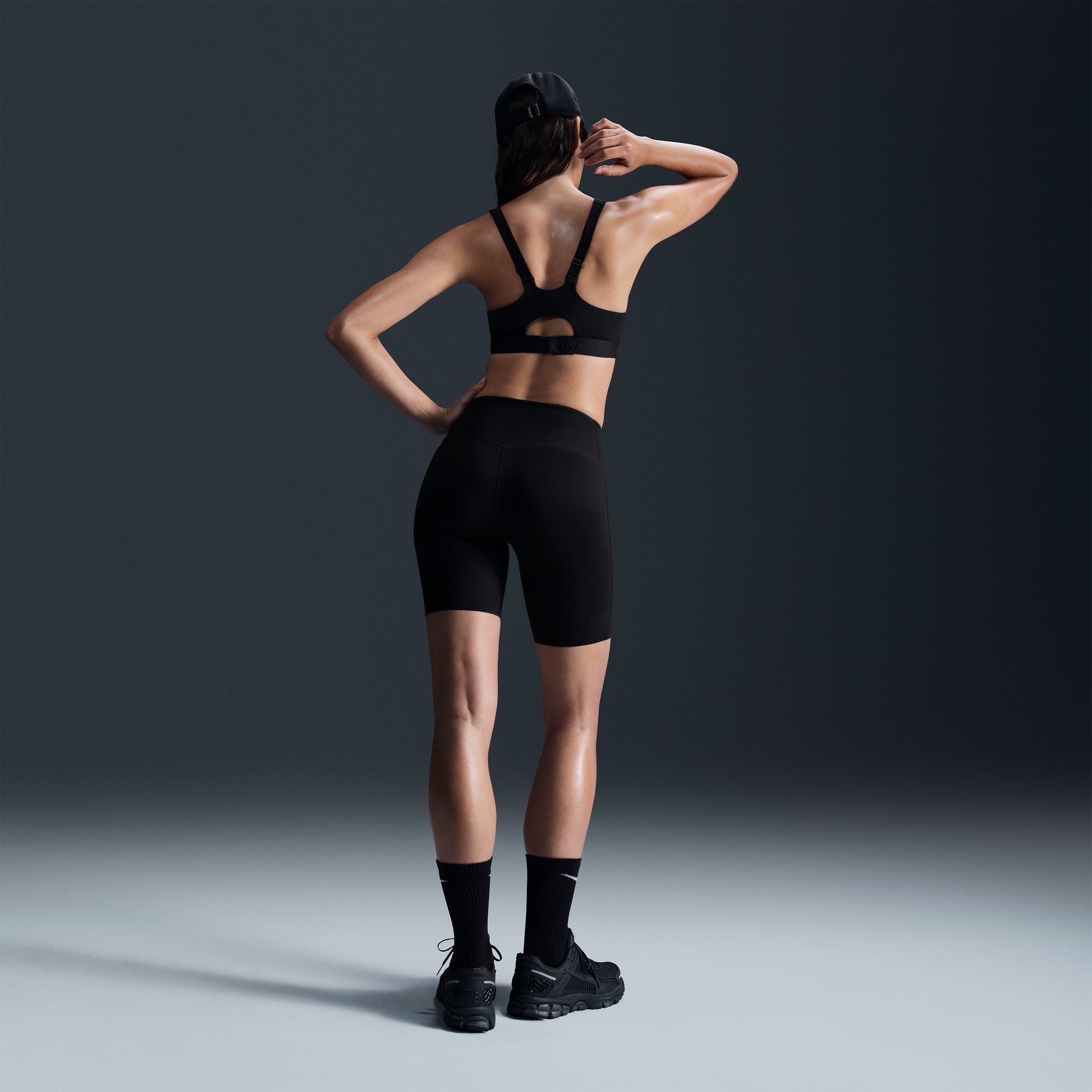 NIKE W NK DF INDY HGH SPT BRA BLACK/BLACK/BLACK – Bild 2