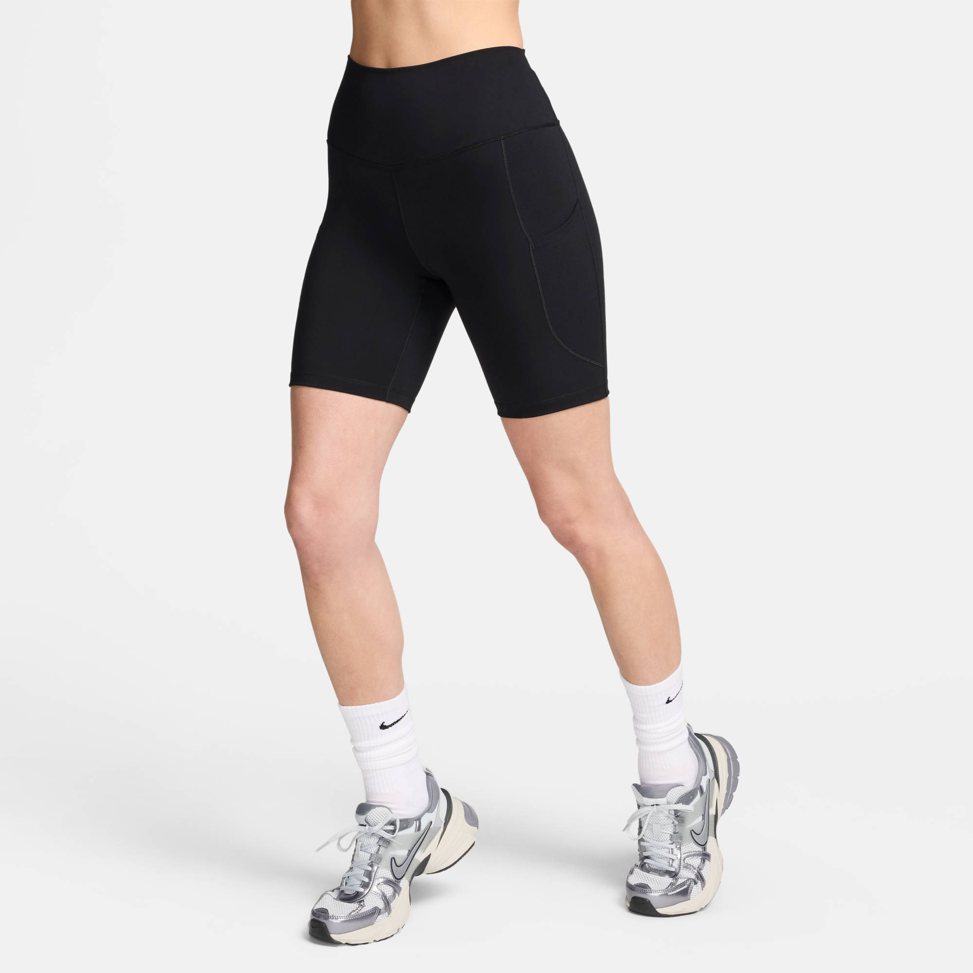 NIKE W NK DF ONE HR 8IN PKT SHORT BLACK
