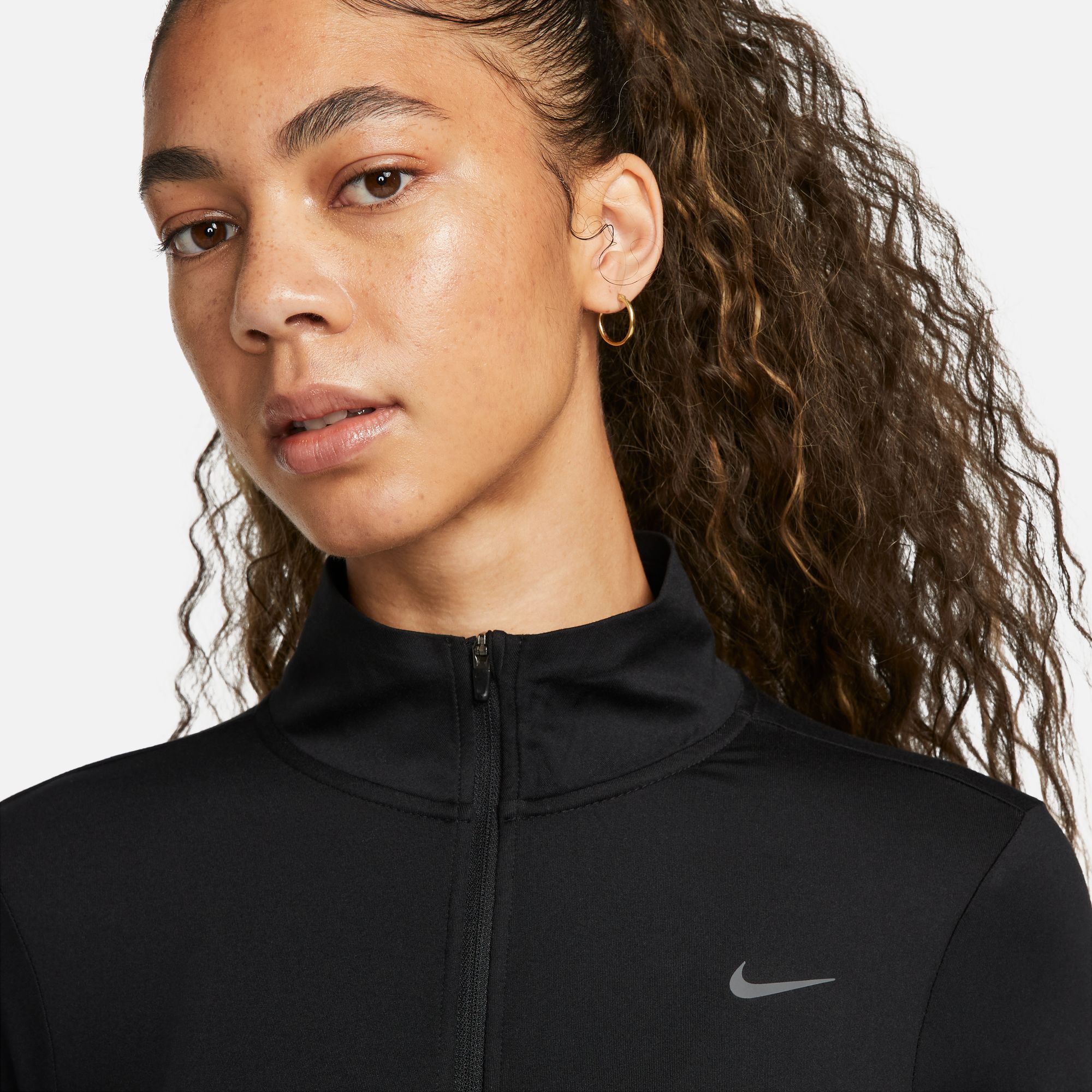 NIKE W NK SWIFT ELMNT DF UV HZ TOP BLACK/REFLECTIVE SILV – Bild 3
