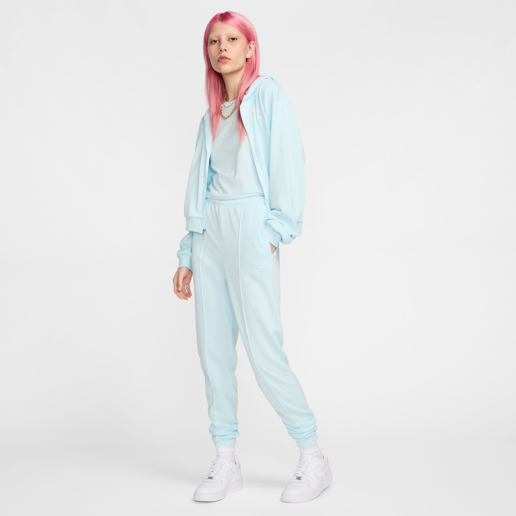 NIKE W NSW NK CHLL FT HR SWTPNT GLACIER BLUE/SAIL – Bild 6