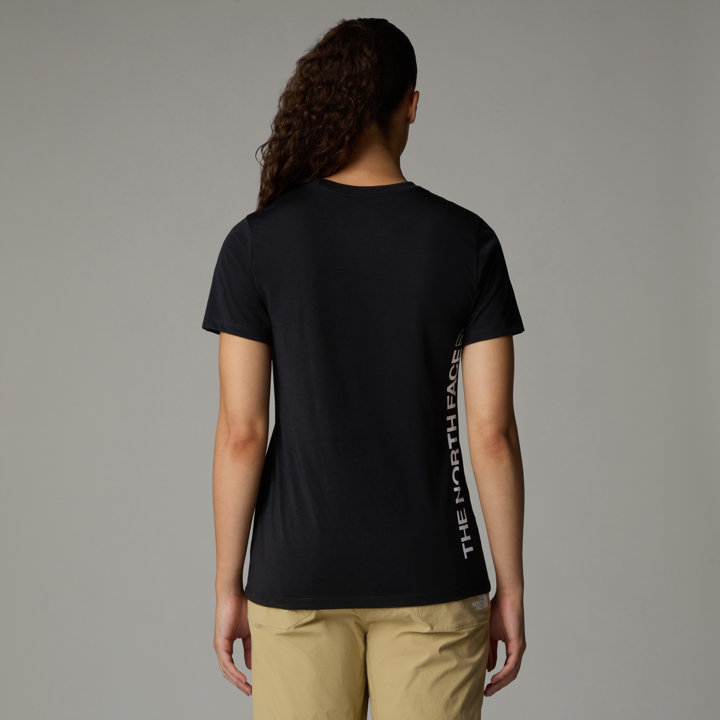THE NORTH FACE W FOUNDATION VERTICAL GRAPHIC TNF BLACK – Bild 4