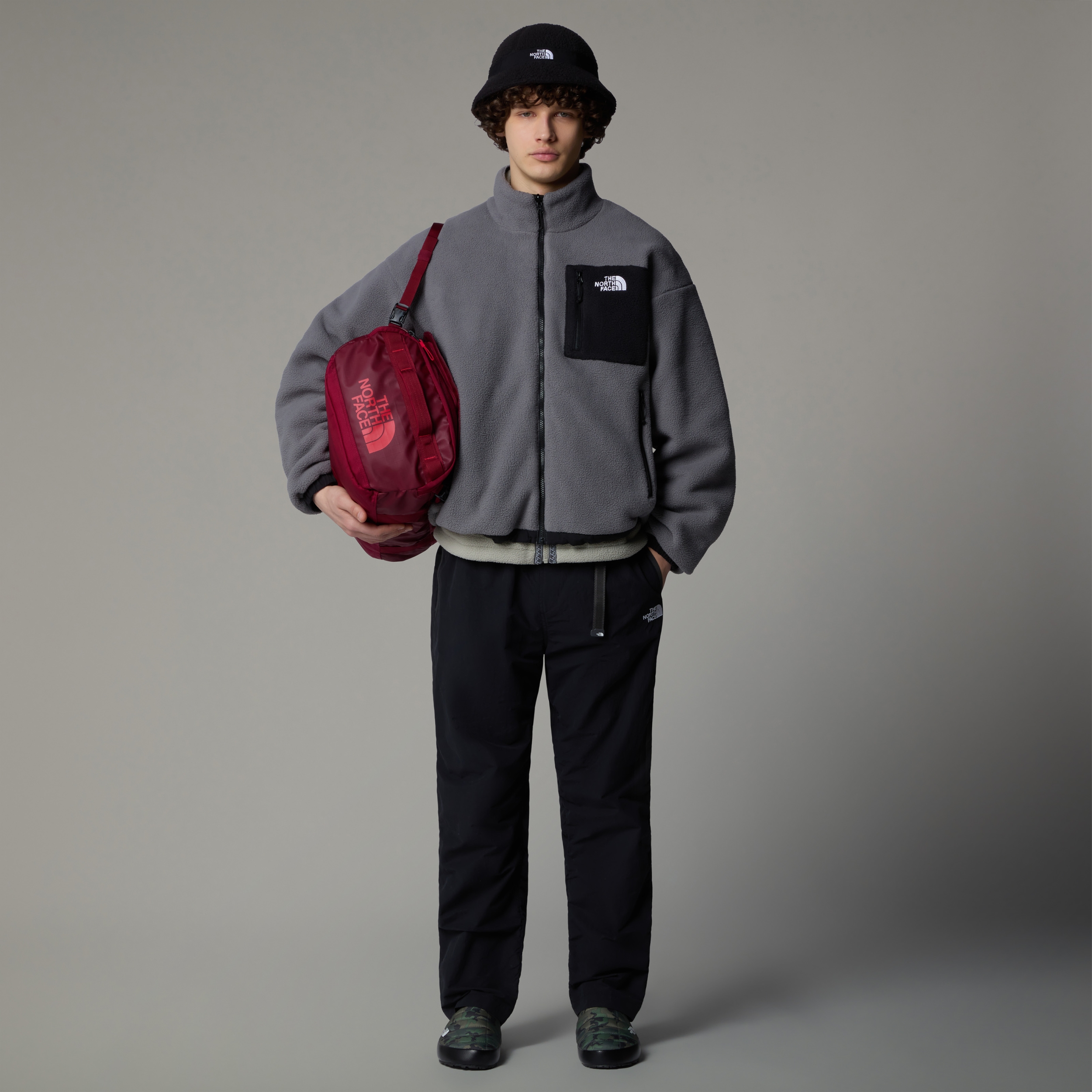 THE NORTH FACE M YUMIORI REVERSIBLE JACKET TNF BLACK/SMOKED PEARL – Bild 2