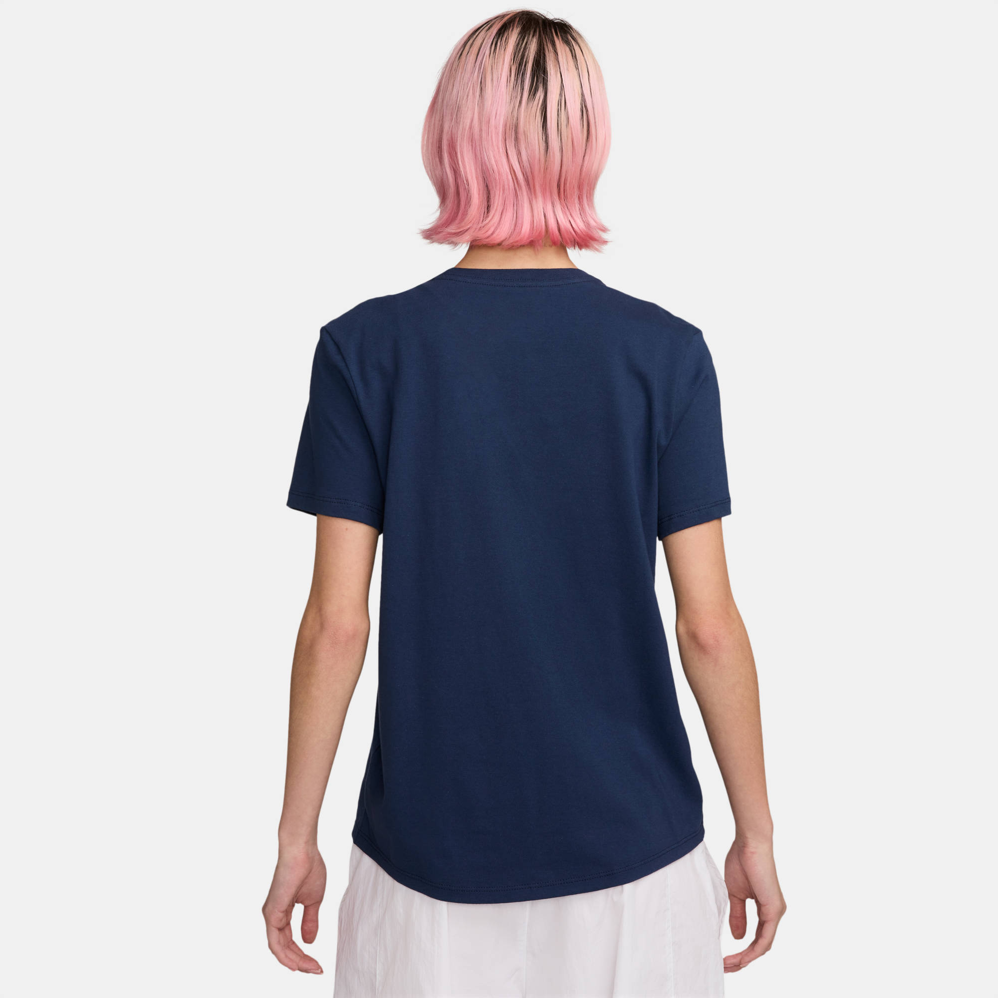 NIKE W NSW CLUB SS TEE MIDNIGHT NAVY – Bild 3