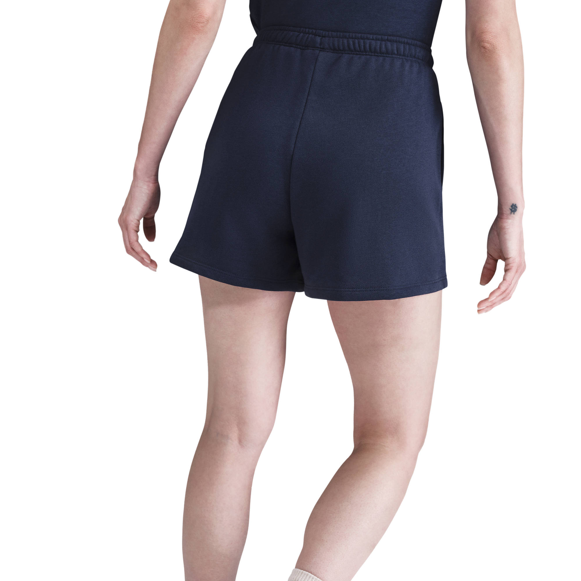 NIKE W NSW NK CHLL FT MR 4IN SHORT MIDNIGHT NAVY/SAIL – Bild 3
