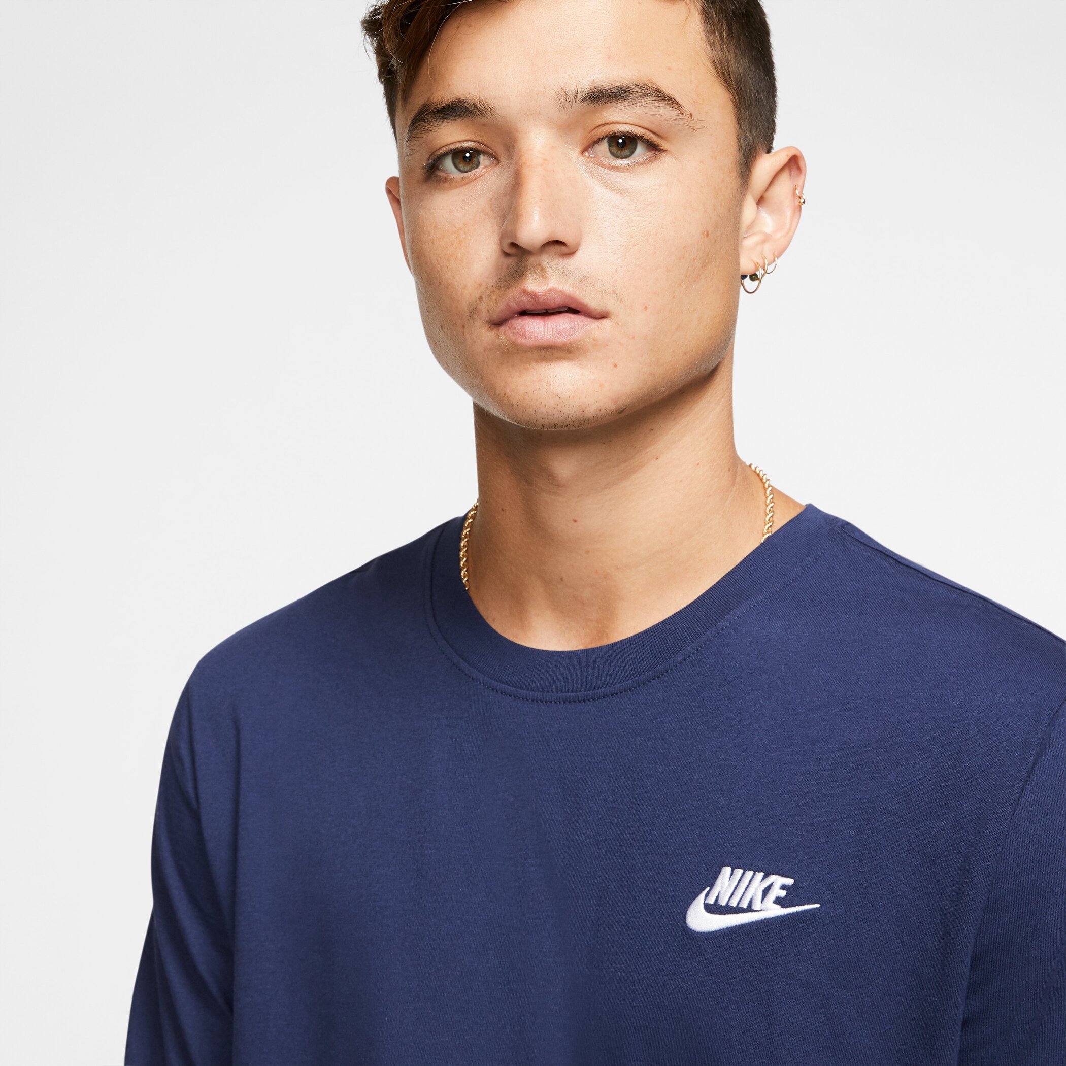 NIKE M NSW CLUB TEE MIDNIGHT NAVY/WHITE – Bild 5