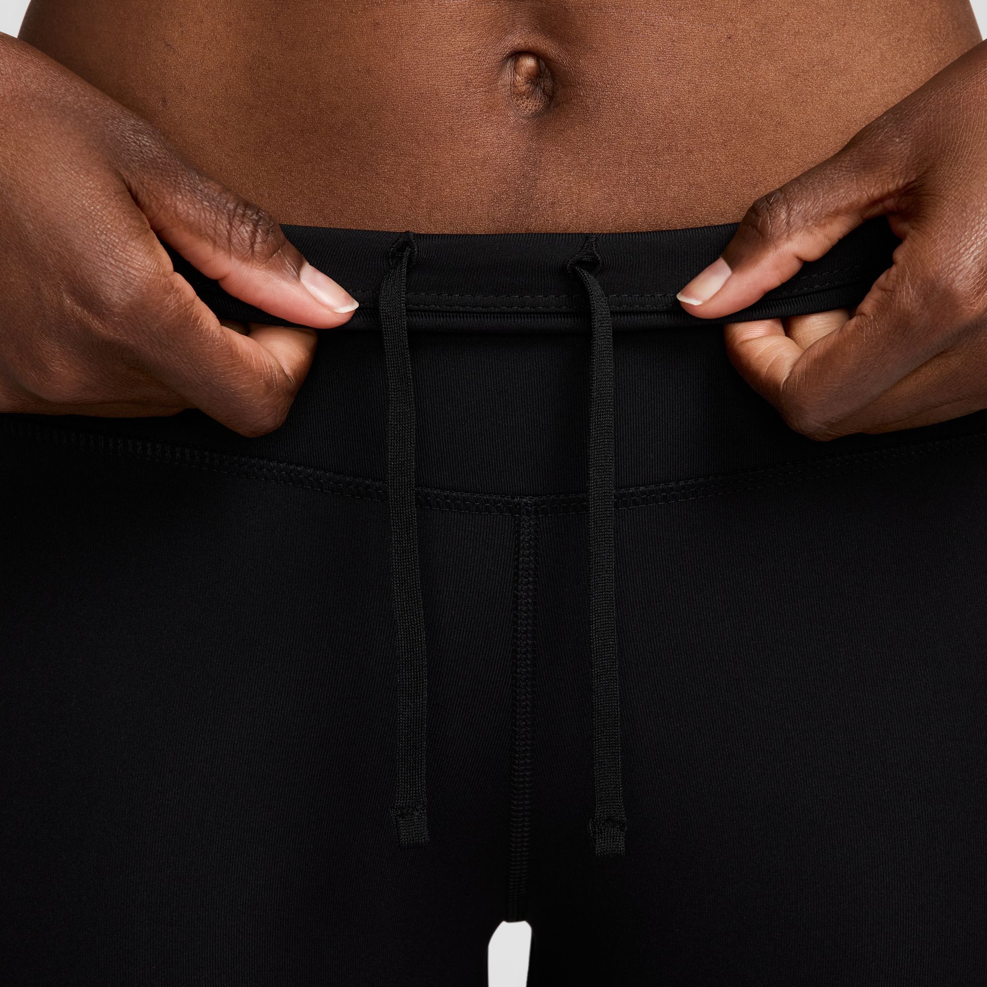 NIKE W NK DF FAST MR 7/8 TIGHT SW BLACK/WHITE – Bild 3
