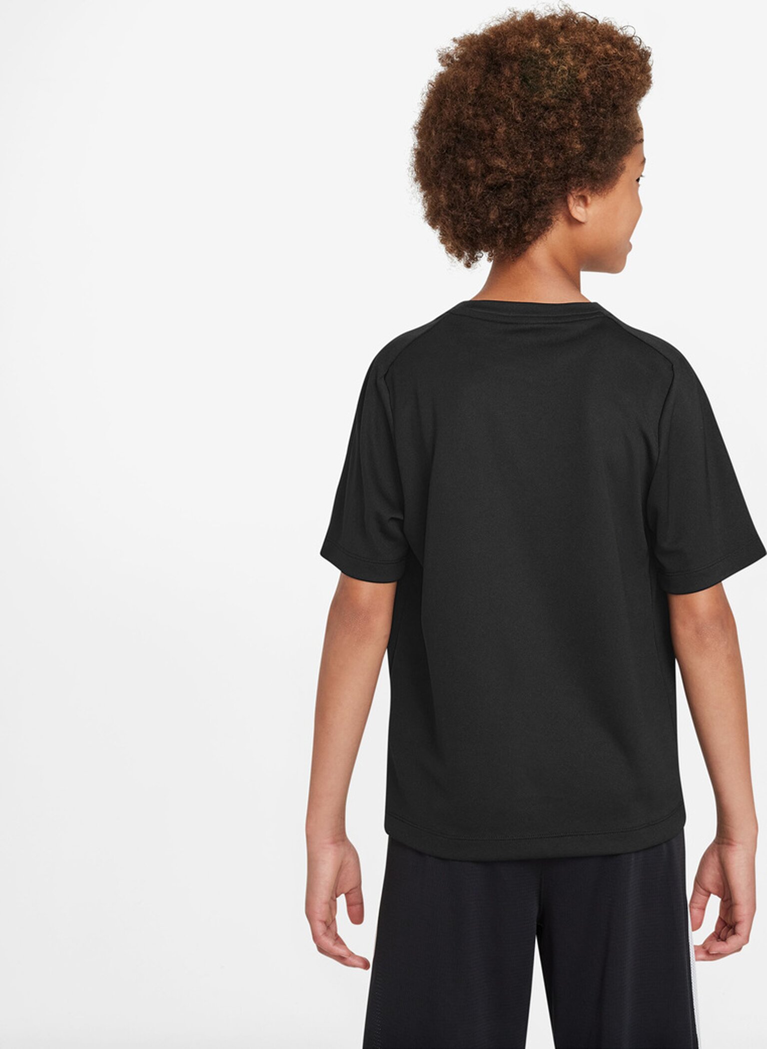 NIKE B NK DF MULTI+ SS TOP HBR BLACK/WHITE – Bild 4