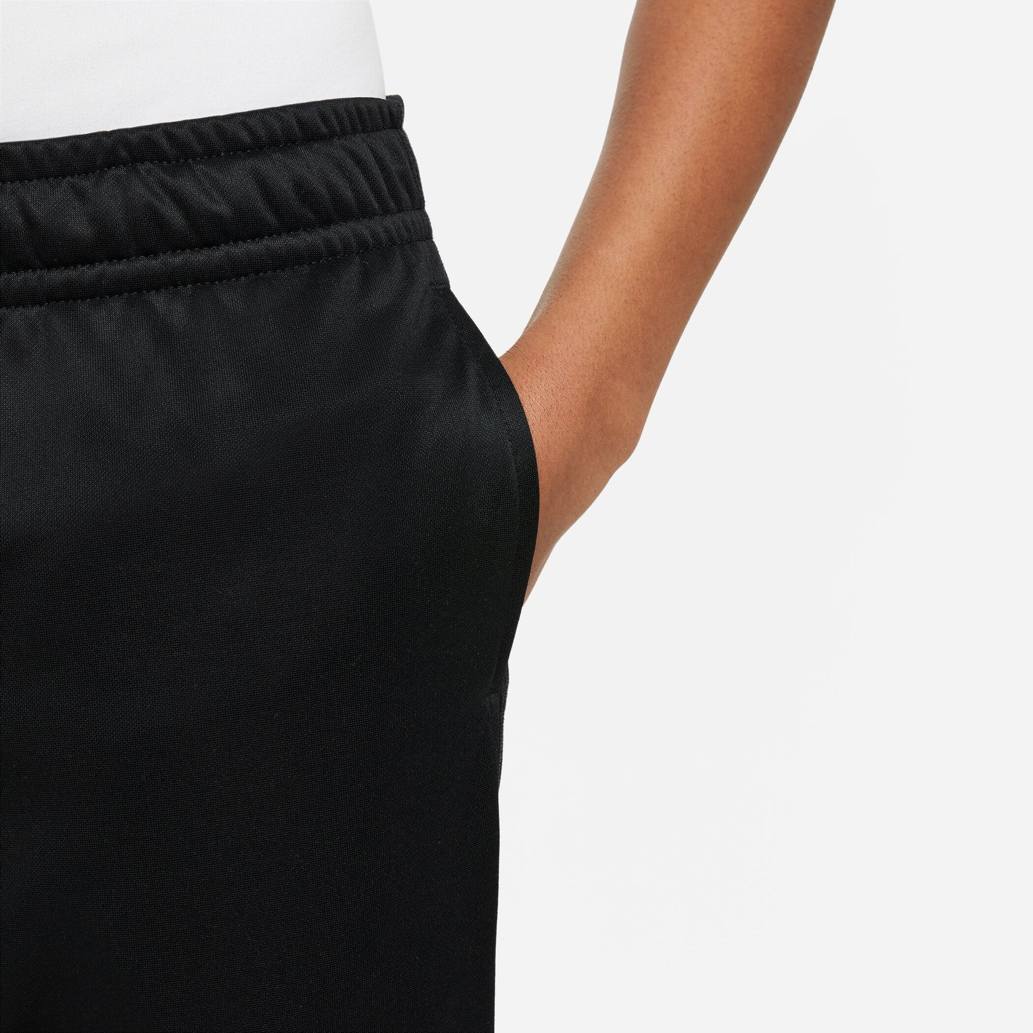 NIKE B NK TF TAPER PANT GFX 1 BLACK/WHITE – Bild 3