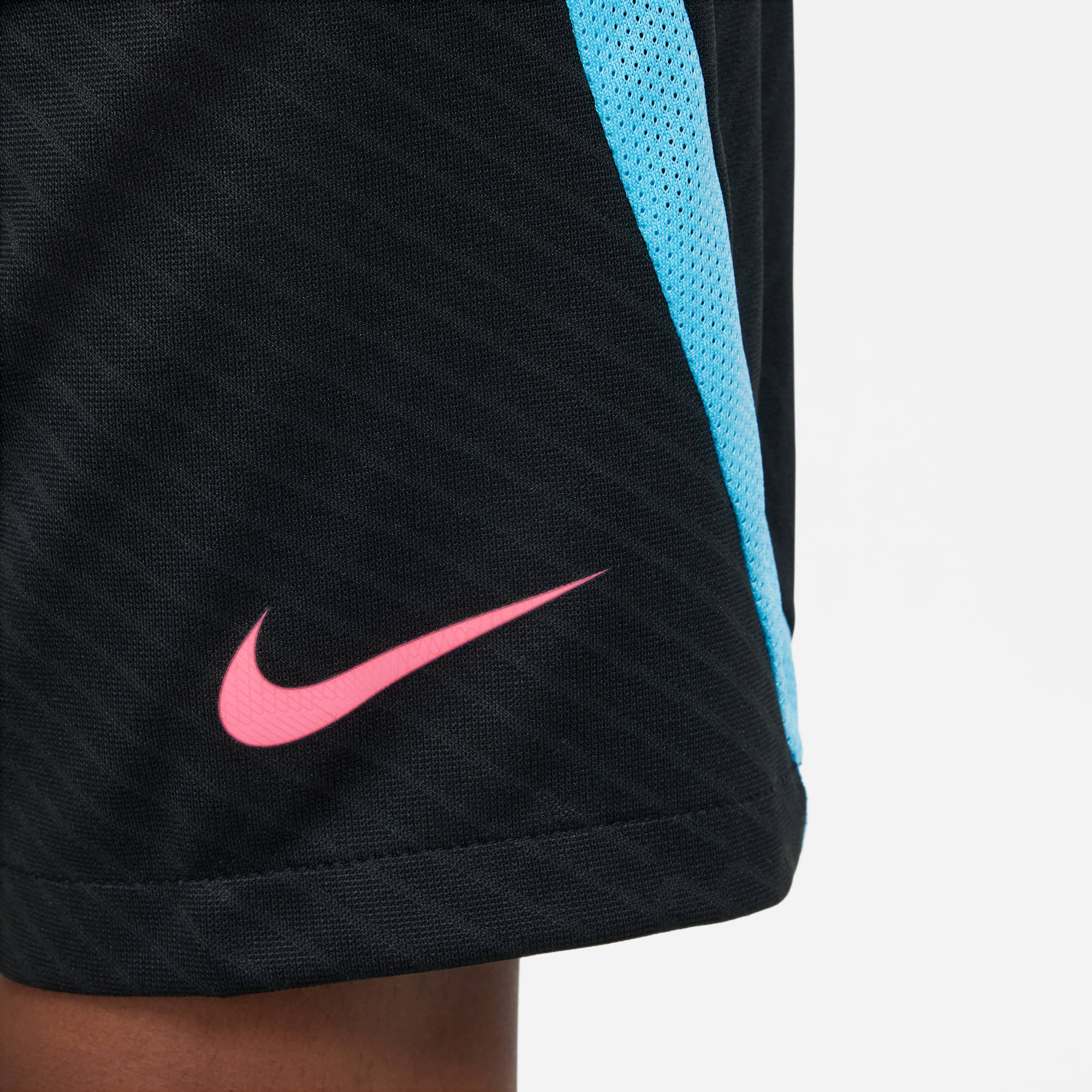 NIKE K NK DF STRK SHORT K BR BLACK/BALTIC BLUE/HYPER PI – Bild 5
