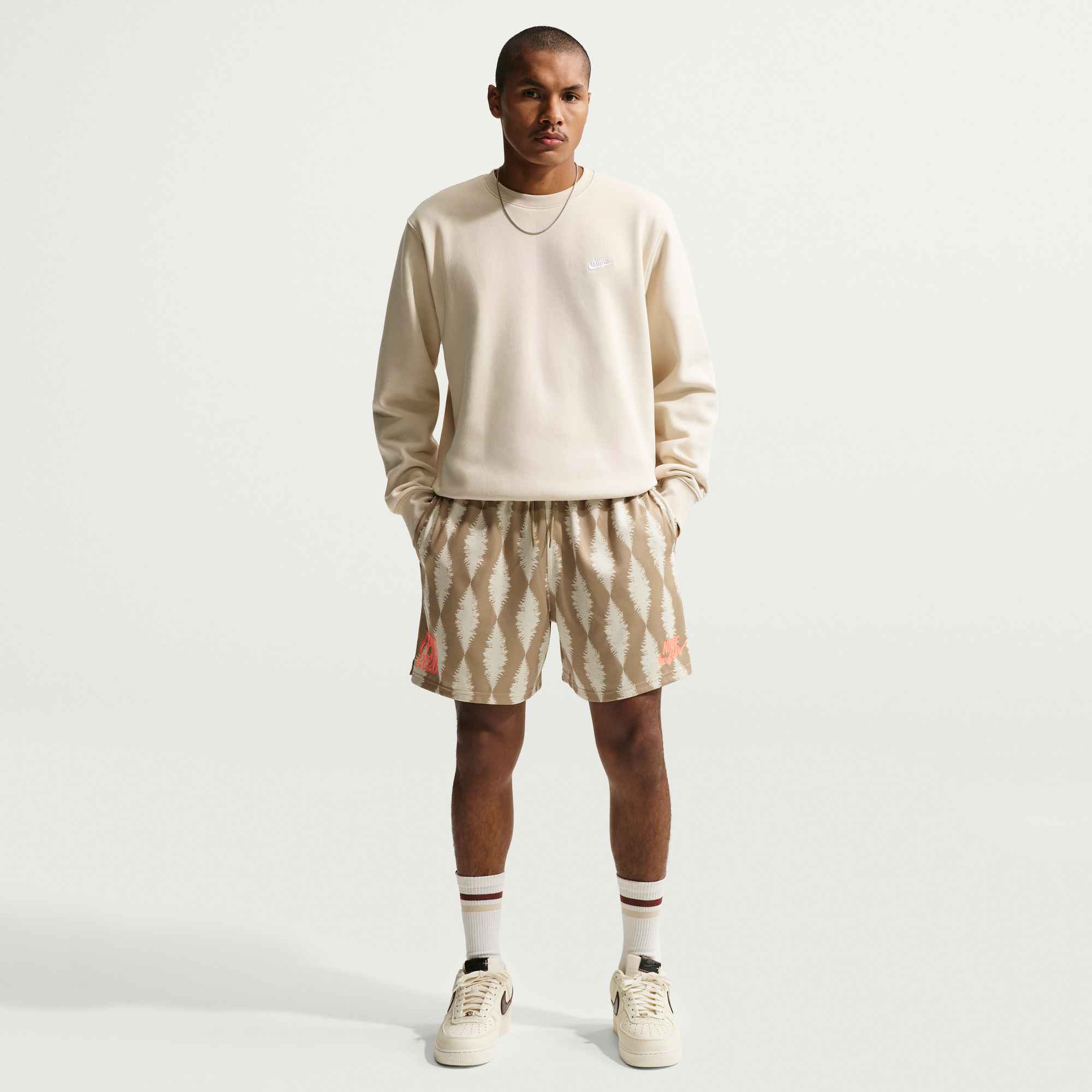 NIKE M NK CLUB BB CREW LT KHAKI/WHITE