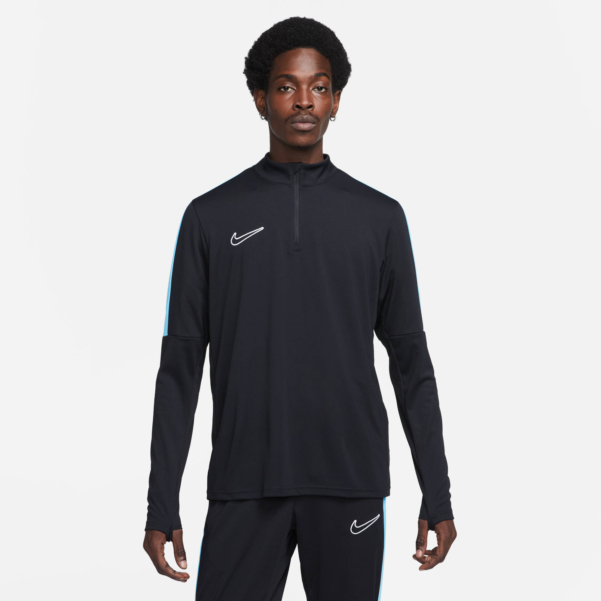 NIKE M NK DF ACD23 DRIL TOP BR BLACK/INDIGO HAZE/BALTIC B