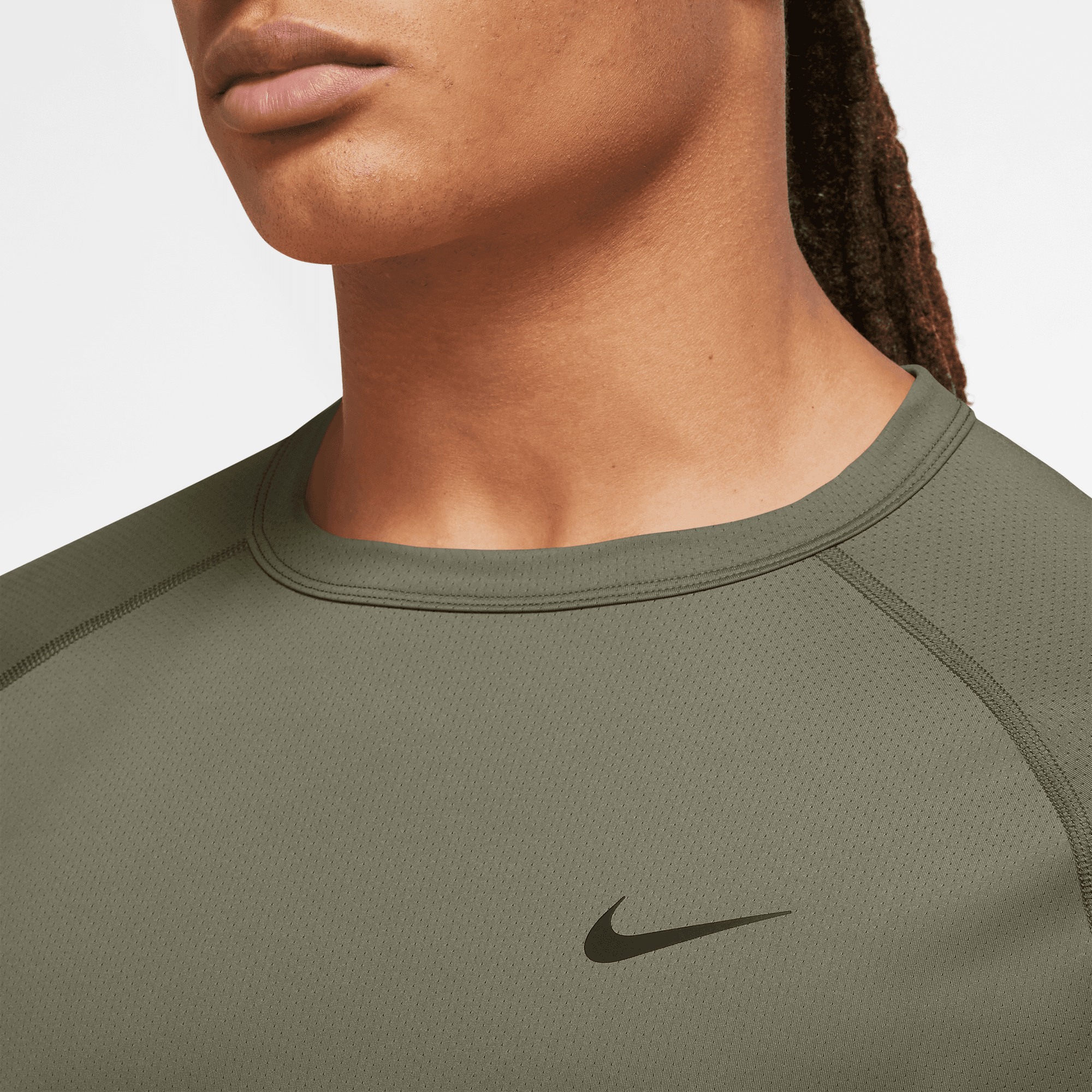 NIKE M NK DF READY SS MEDIUM OLIVE/BLACK – Bild 3