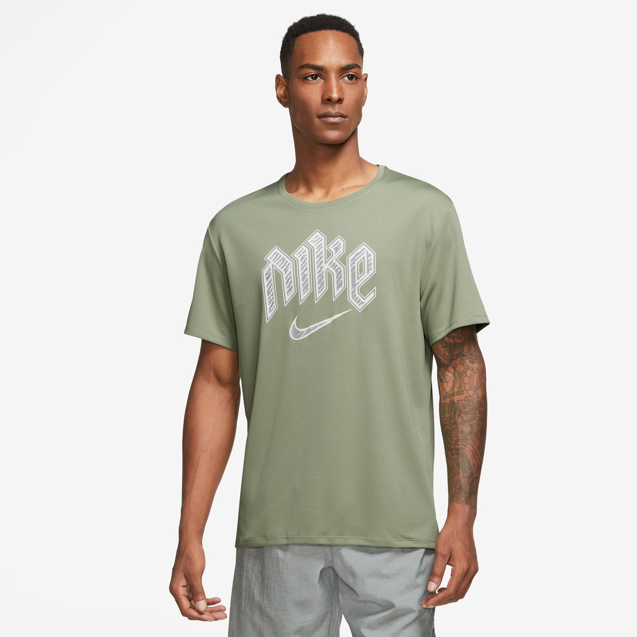 NIKE M NK DF RUN DVN MILER SS OIL GREEN/REFLECTIVE SILV
