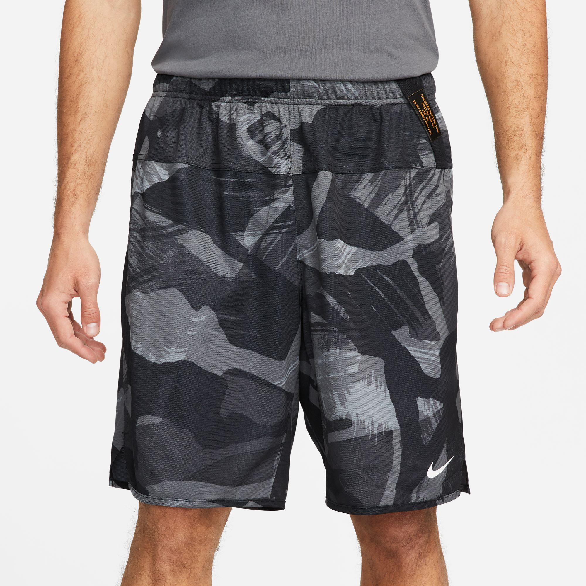 NIKE M NK DF TOTALITY 9IN UL CAMO BLACK/GOLD SUEDE/COCONUT MILK – Bild 3