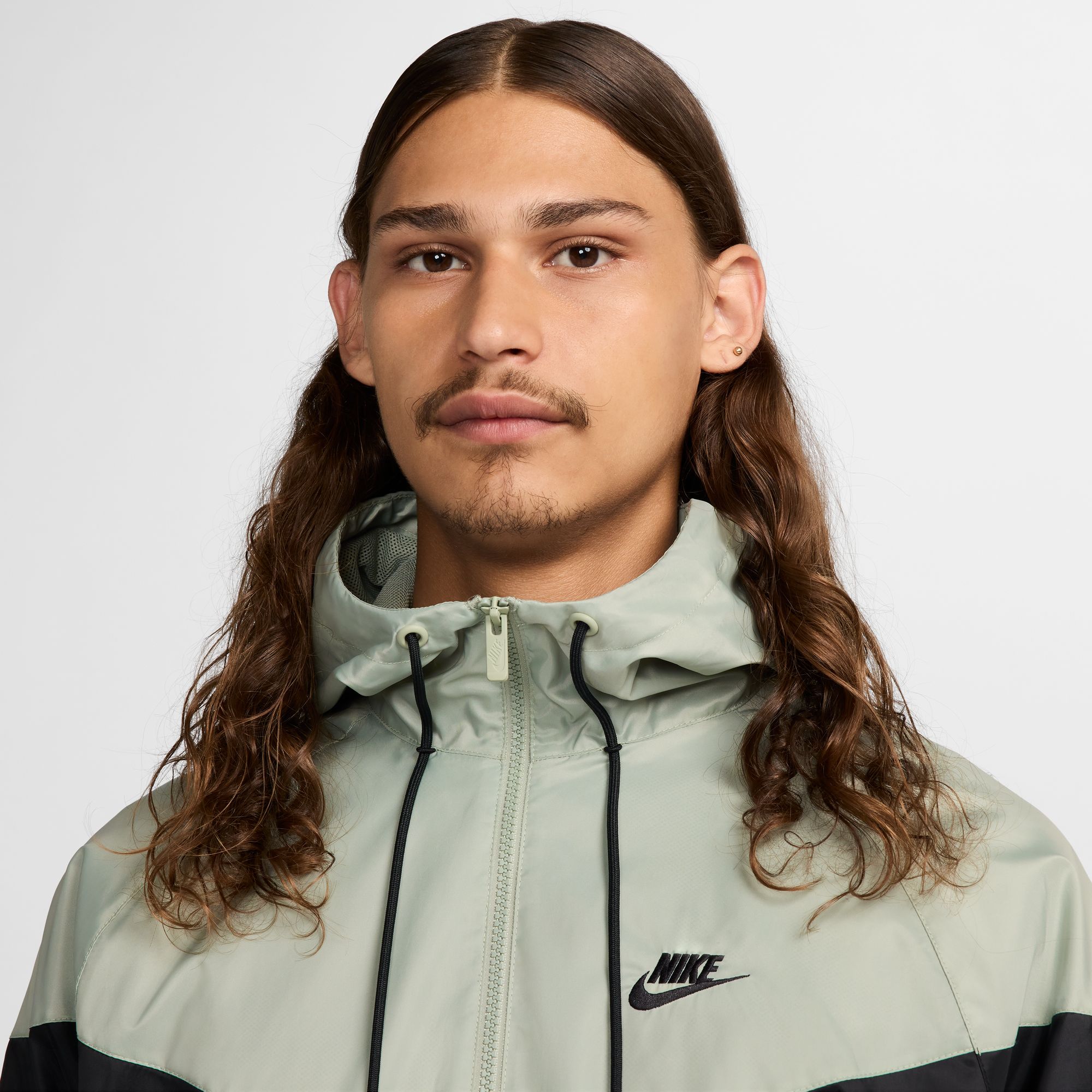 NIKE M NK WVN LND WR HD JKT BLACK/JADE HORIZON/BLACK – Bild 3