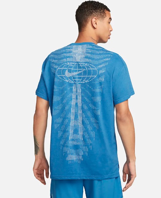 NIKE M NP DF NPC BURNOUT SS TOP 3.0 LT PHOTO BLUE/BLACK – Bild 2