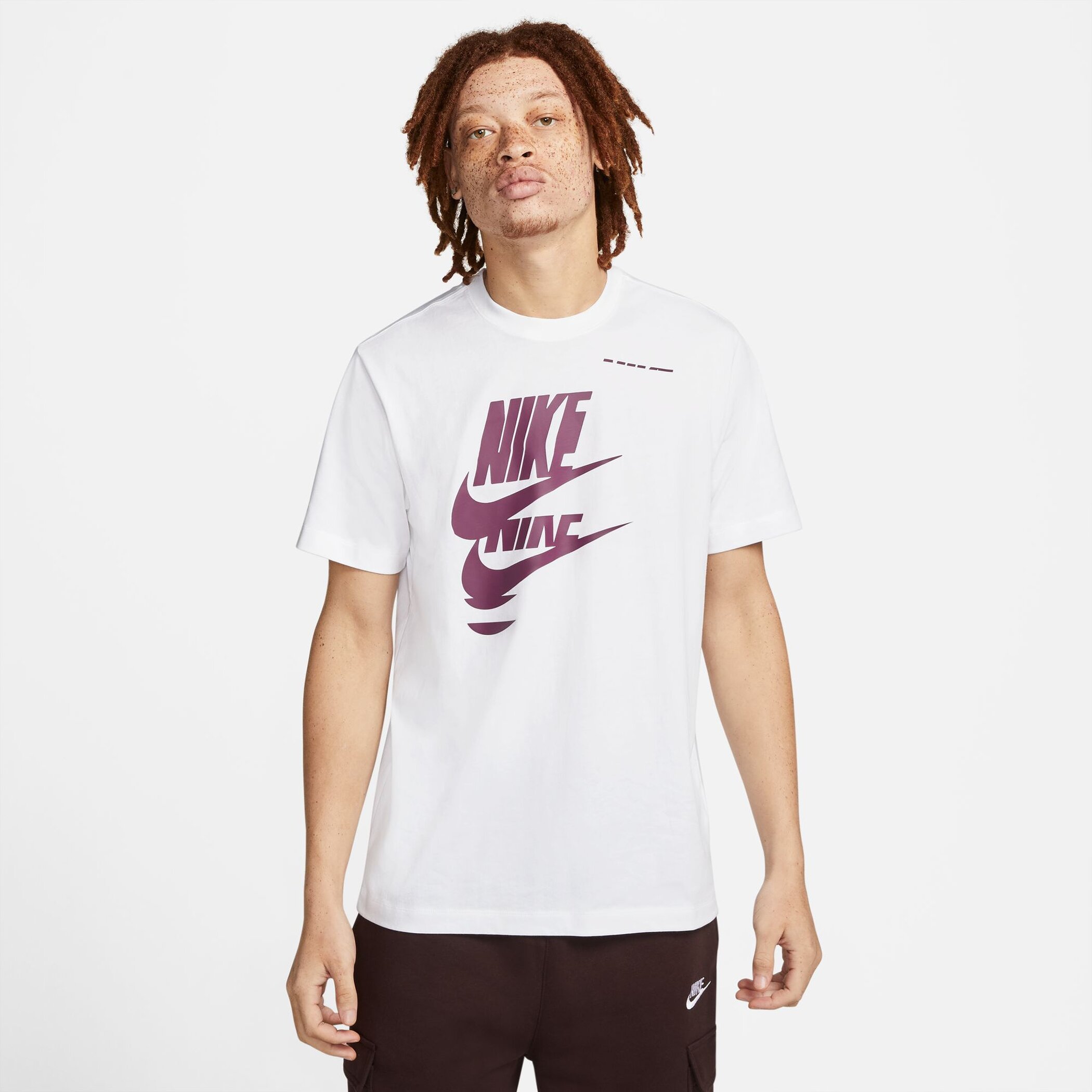 NIKE M NSW ESS+ SPORT 1 TEE