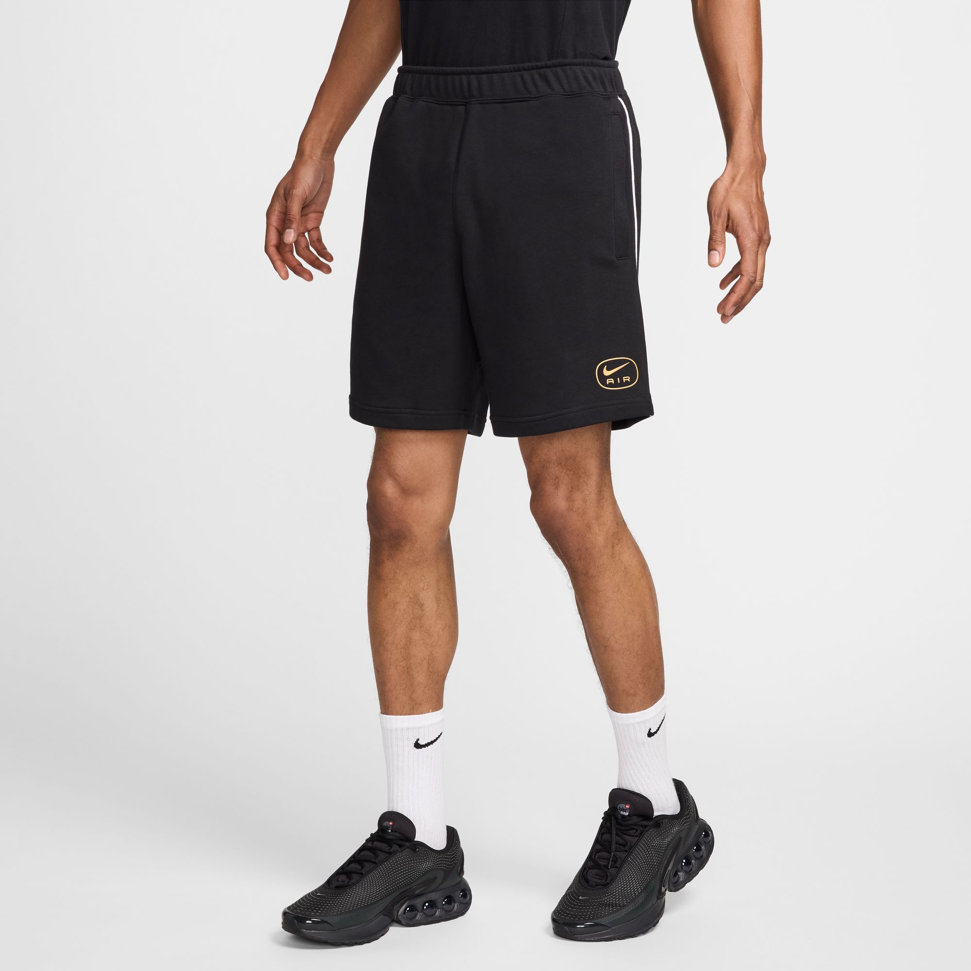 NIKE M NSW SW AIR SHORT FT BLACK/WHITE/METALLIC GOLD
