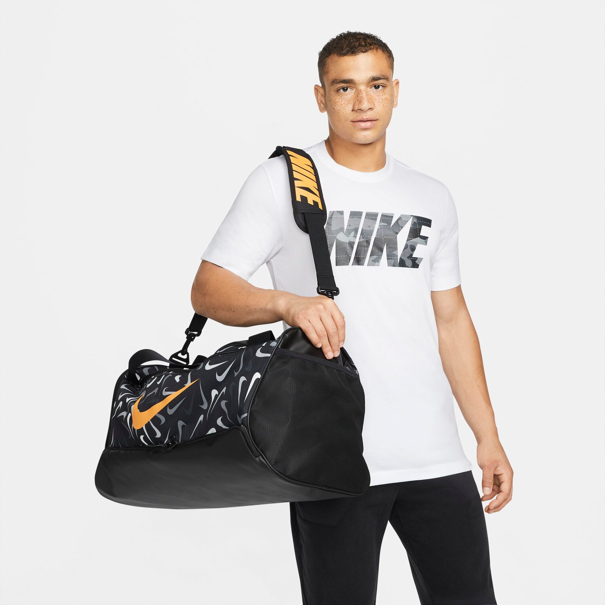 NIKE NK BRSLA M DUFF -9.5 AOP – Bild 4
