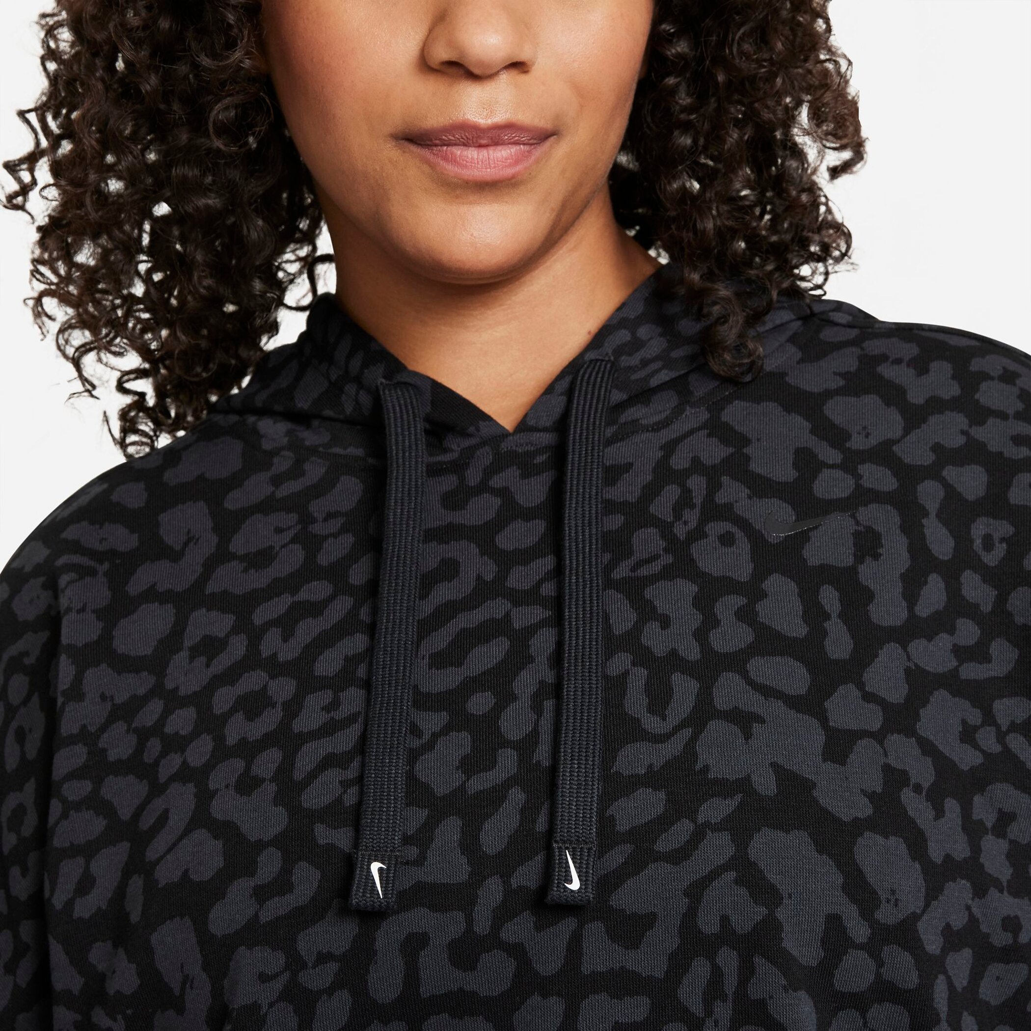 NIKE W NK DF AOP GT FT FC PO HD – Bild 4