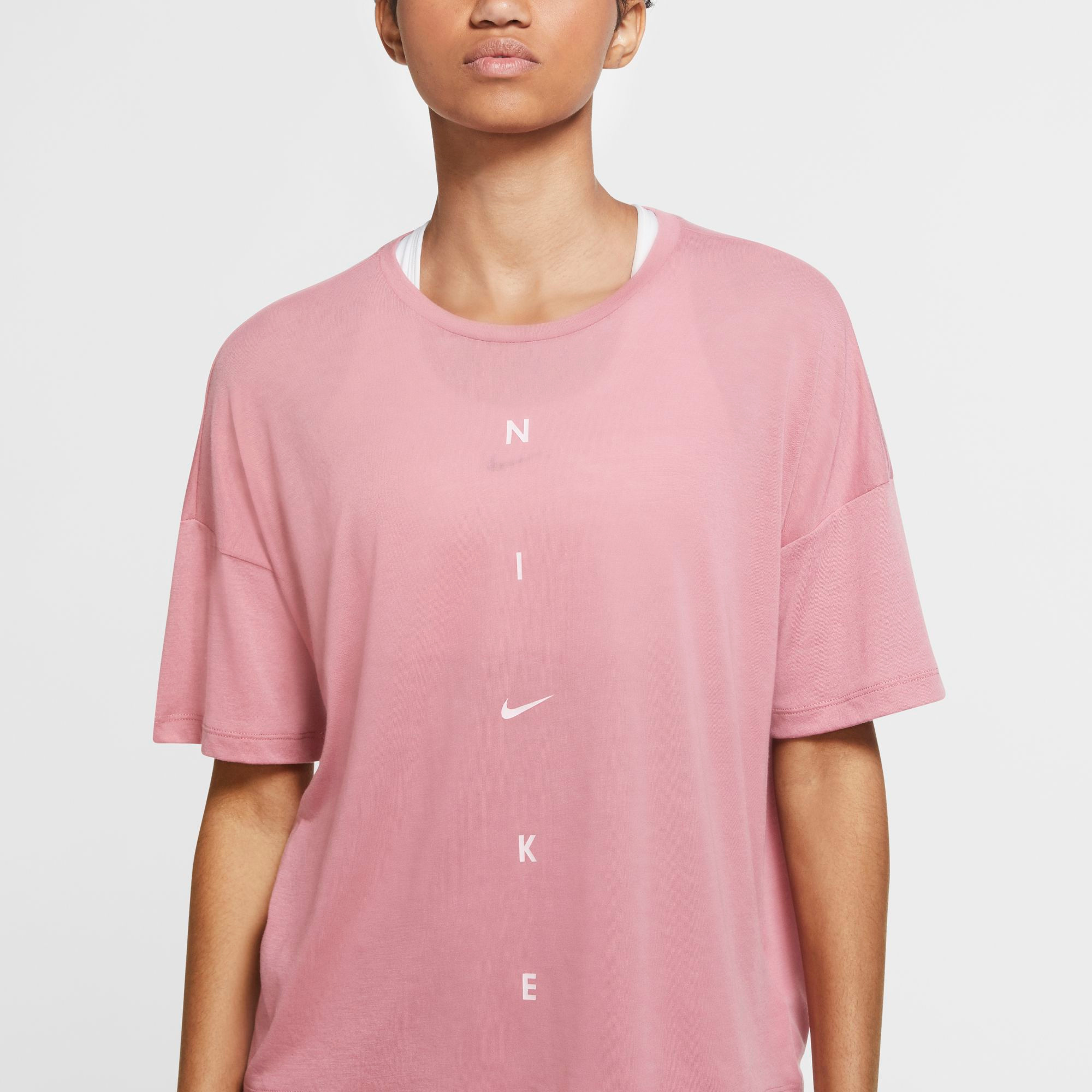 NIKE W NK DRY SS TOP OVERSIZE NK GR – Bild 3