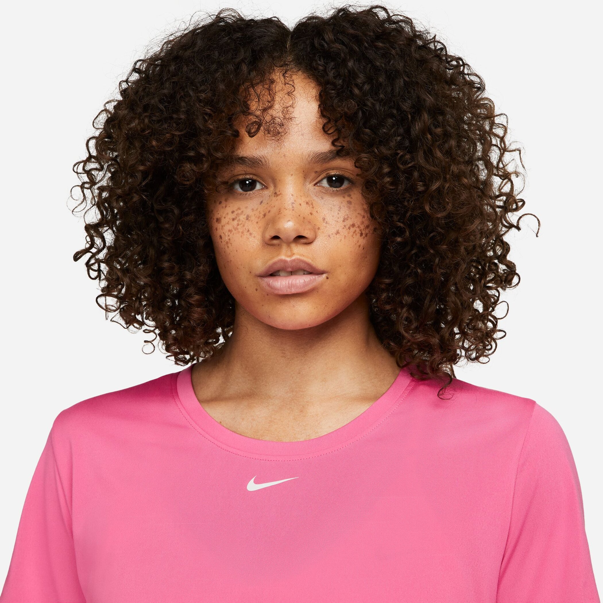 NIKE W NK ONE DF SS STD TOP – Bild 3