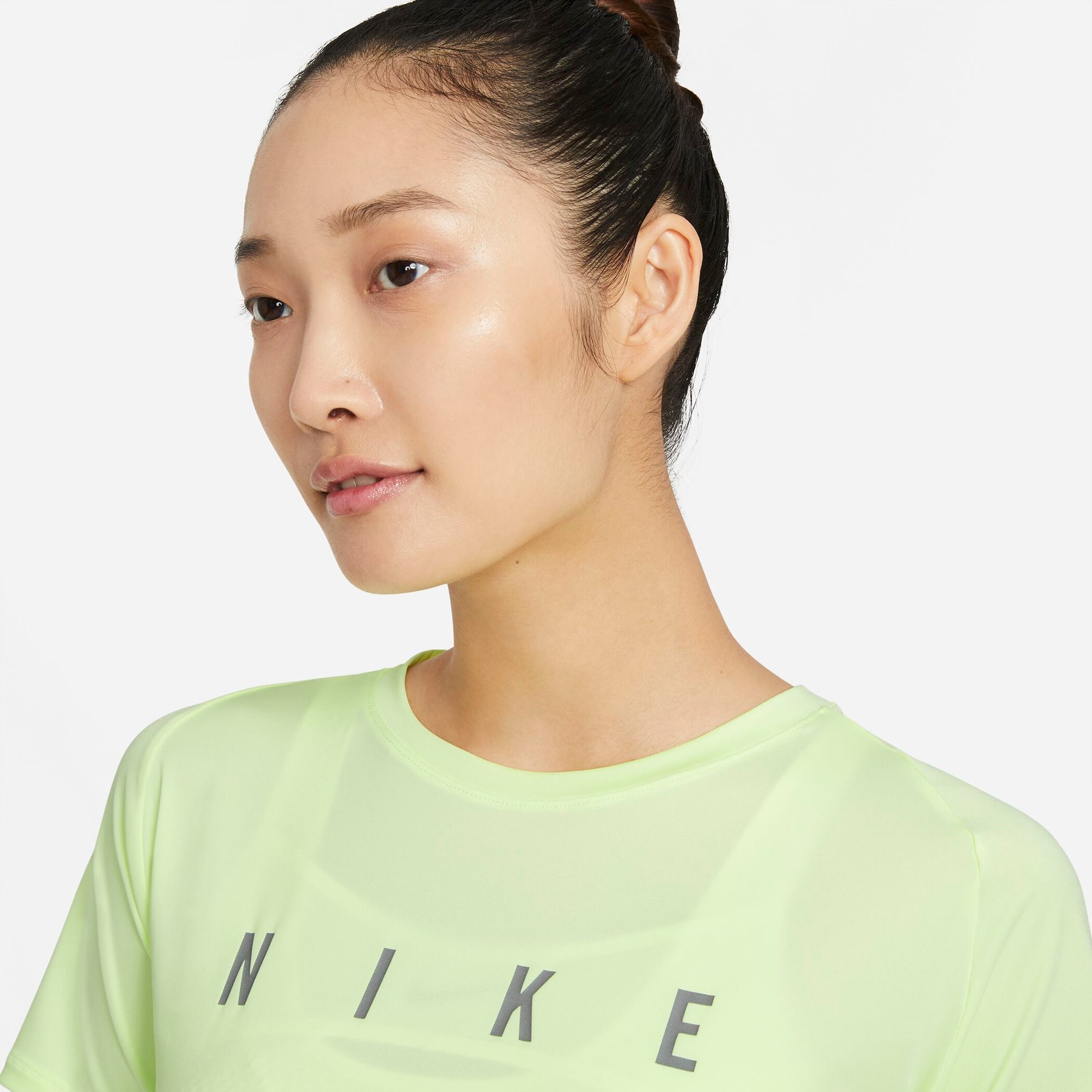 NIKE W NK RUN DVN MILER TOP SS – Bild 3
