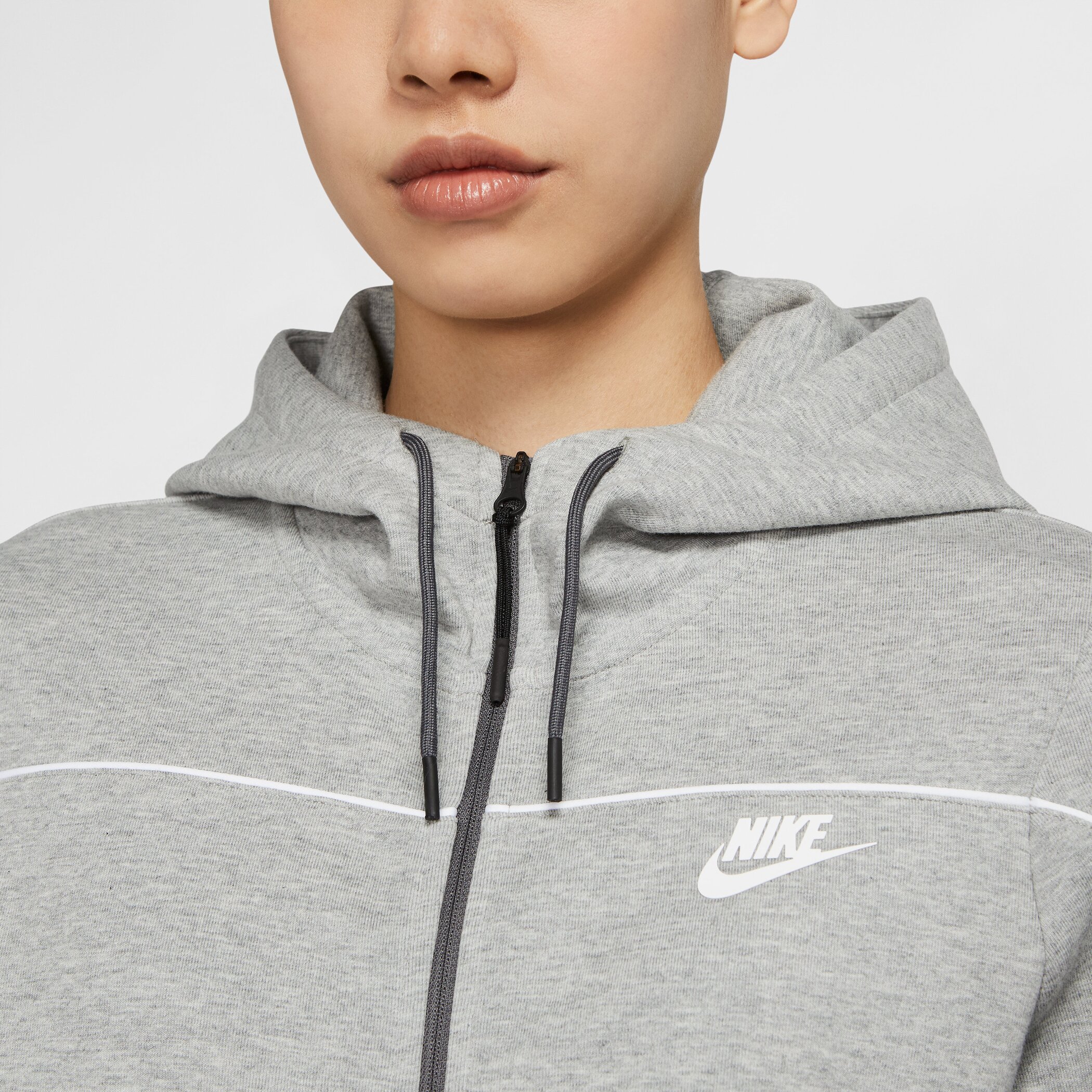 NIKE W NSW MLNM ESSNTL FLC FZ HDY – Bild 5
