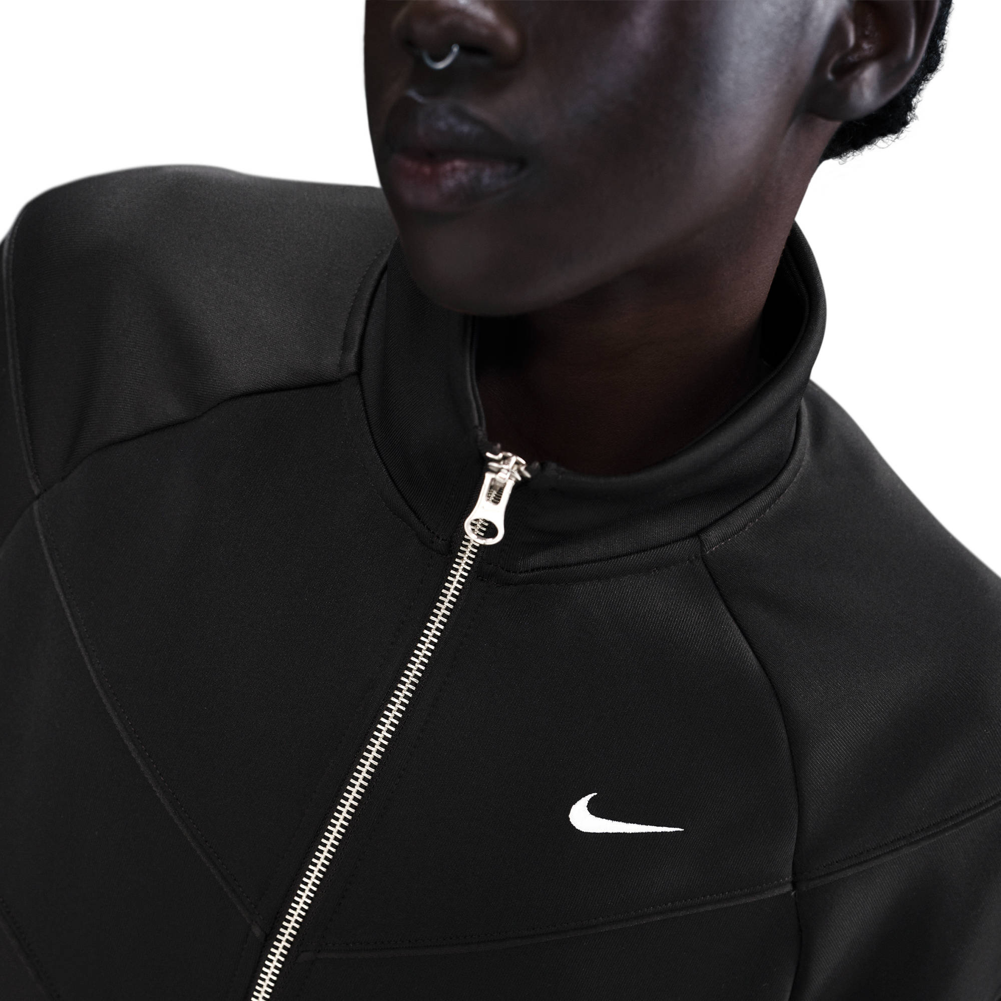 NIKE W NSW NK WR POLY KNIT JKT BLACK/WHITE – Bild 5
