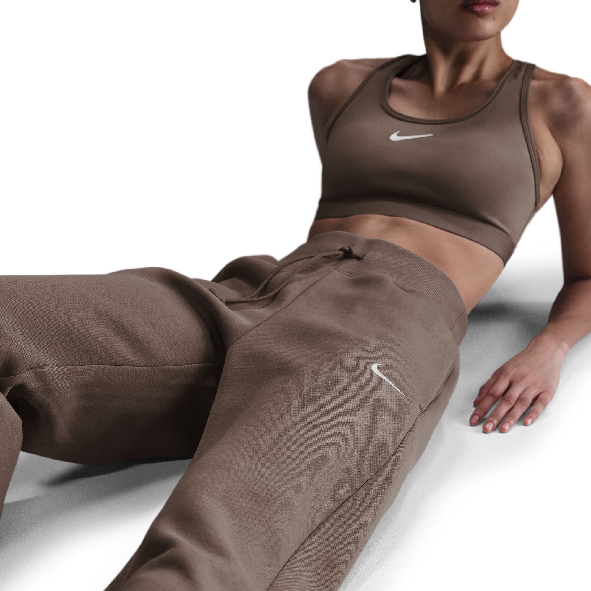 NIKE W NSW PHNX FLC HR PANT WIDE MINK BROWN/SAIL – Bild 3