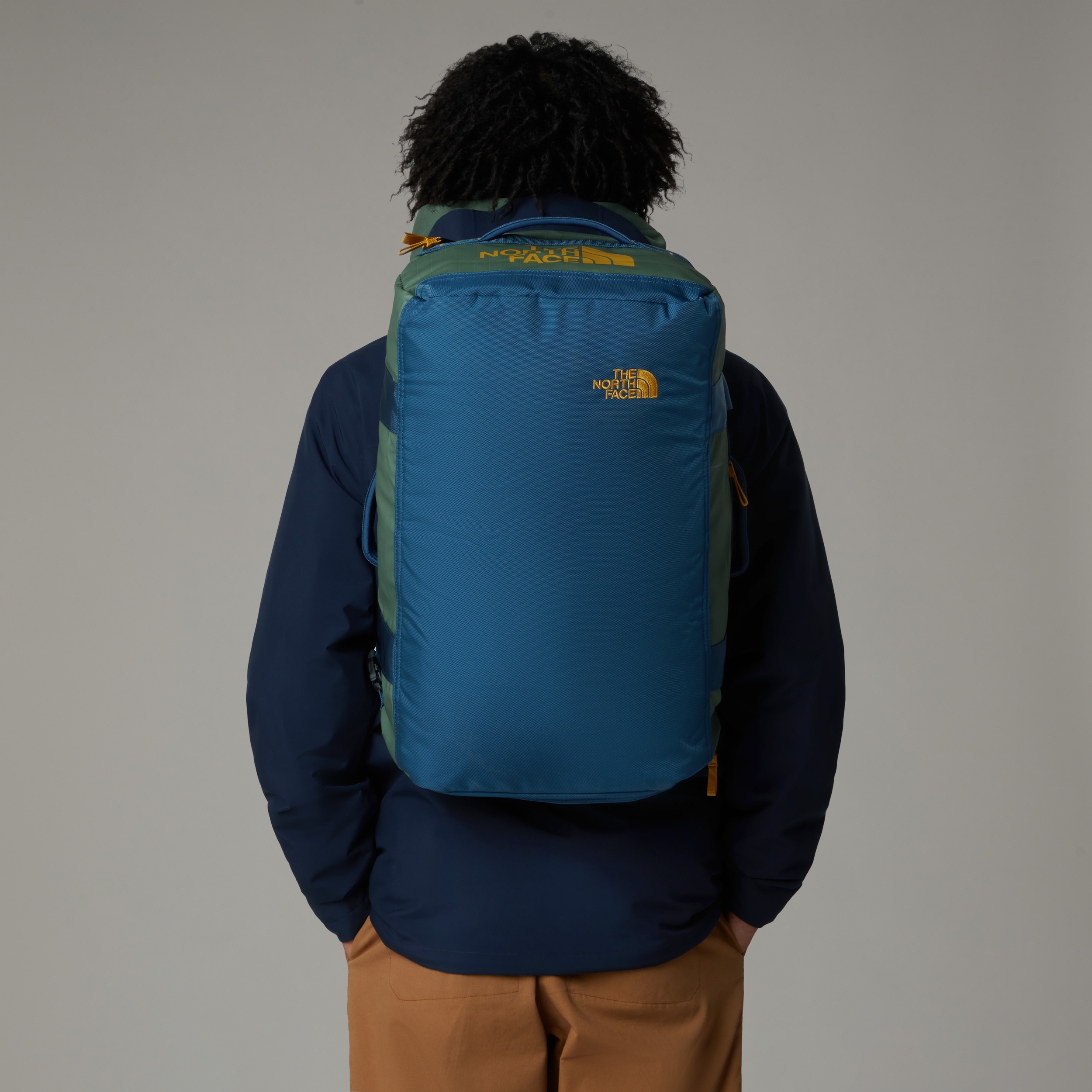 THE NORTH FACE BASE CAMP VOYAGER DUFFEL 42L DUCK GREEN/SHADY BLUE – Bild 2