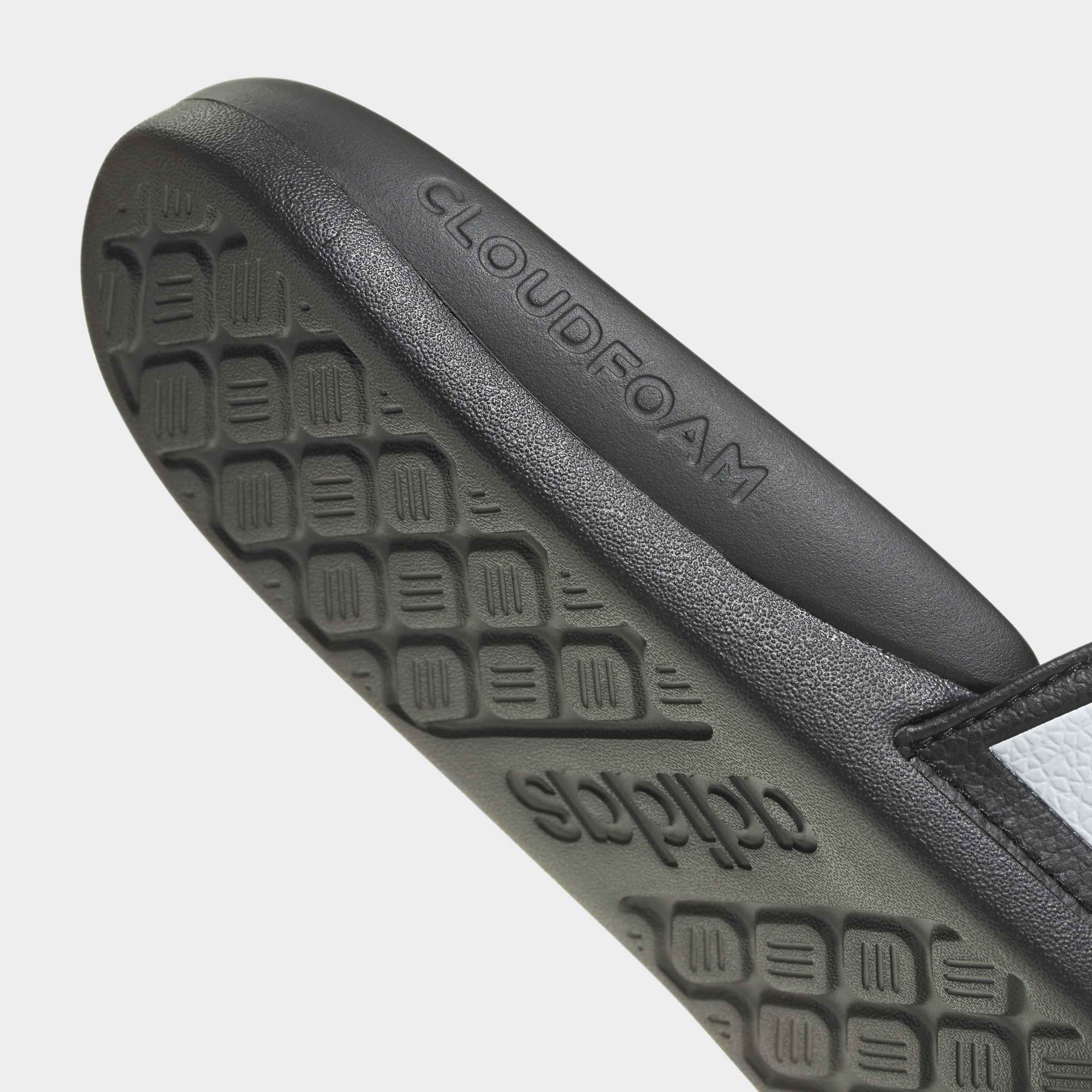 ADIDAS ADILETTE COMFORT 2.0 CBLACK/FTWWHT/CARBON – Bild 8