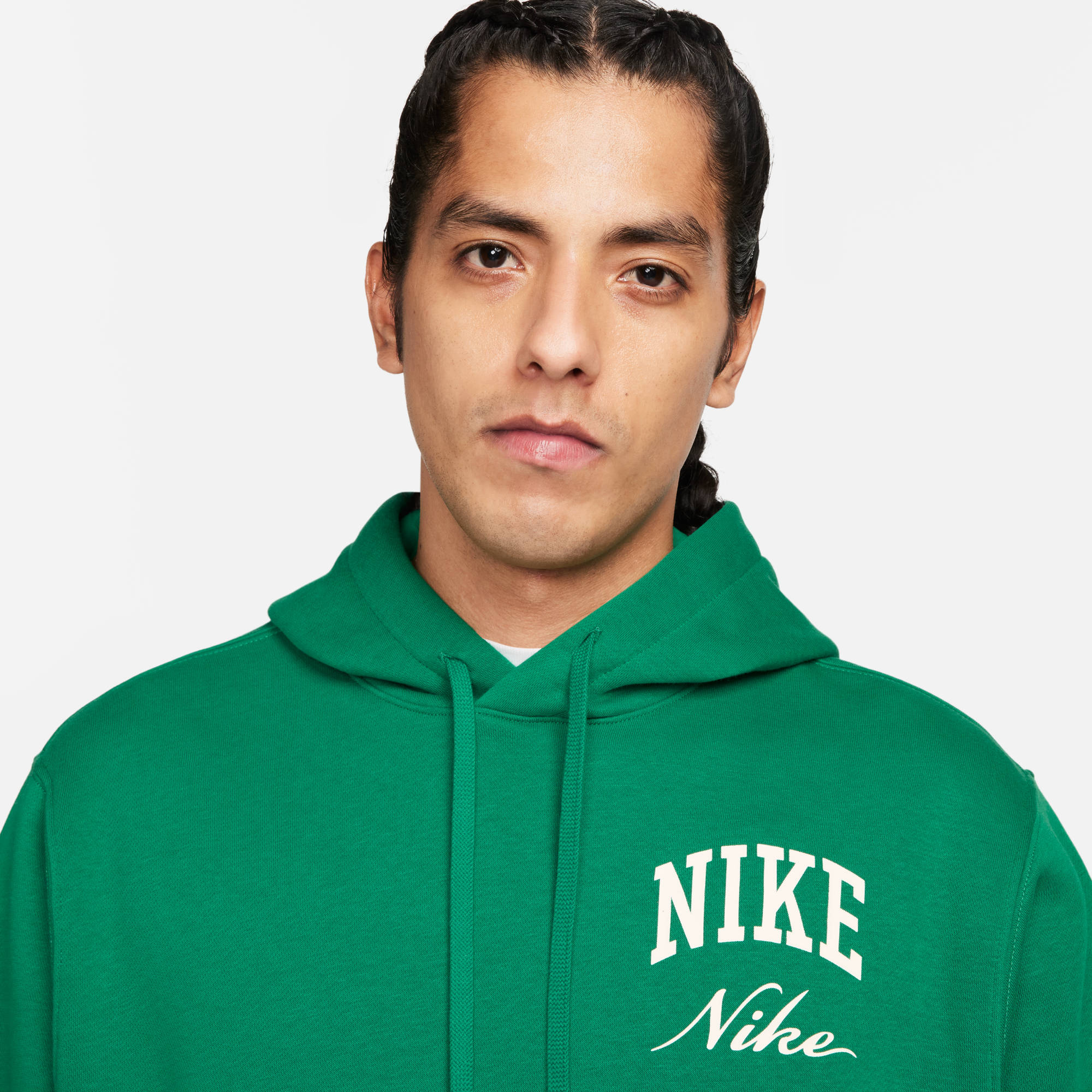 NIKE M NK CLUB BB PO HDY STACK GX MALACHITE/SAIL/SAFETY ORANGE – Bild 3