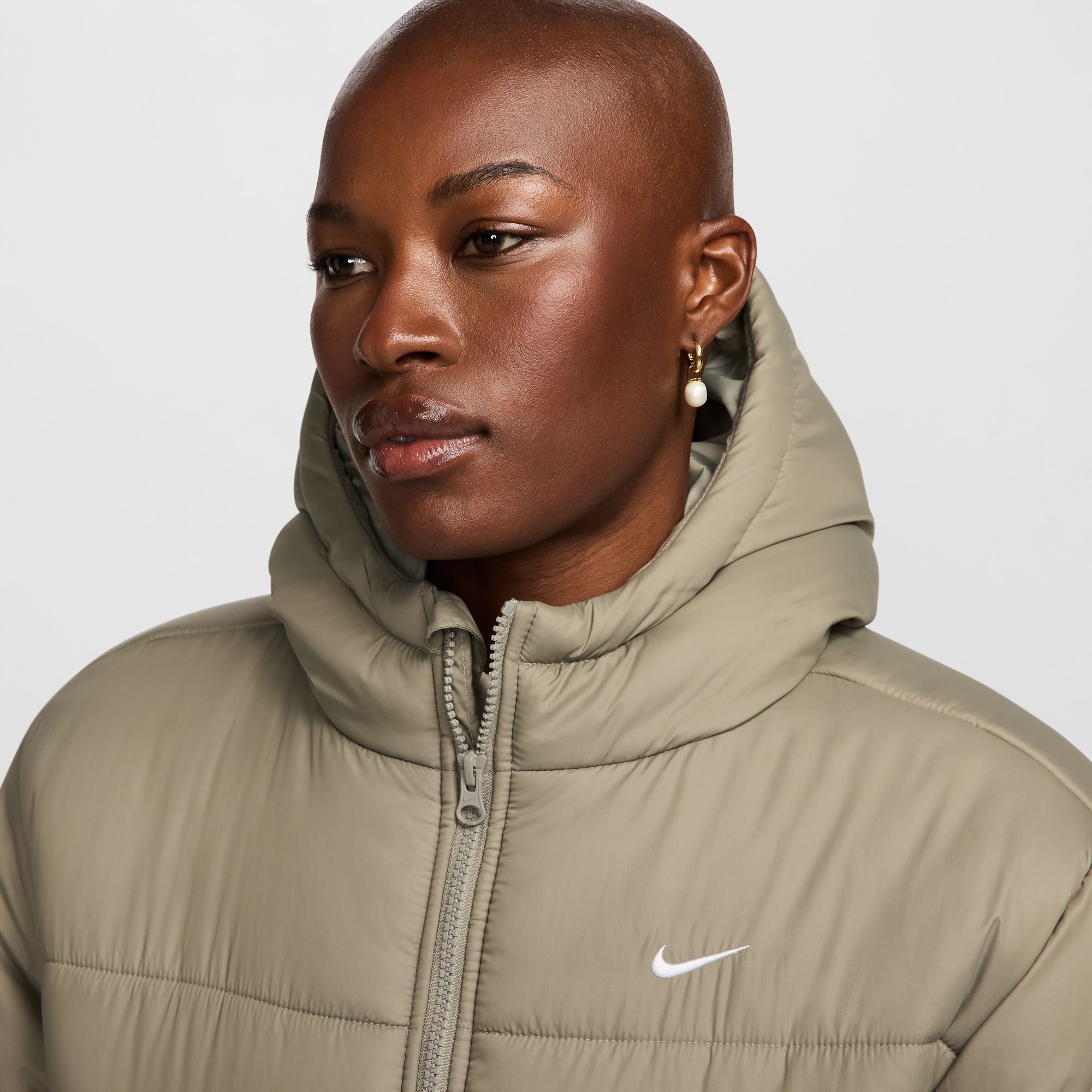 NIKE W NSW TF SYNFL NK CLSC PFR LIGHT ARMY/WHITE – Bild 3
