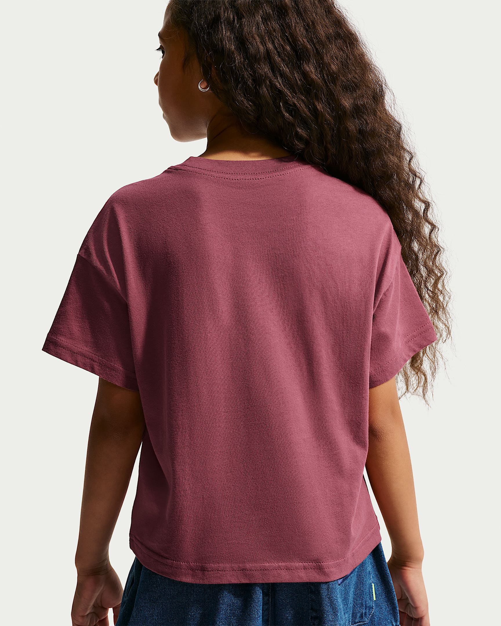 NIKE G NSW TEE BOXY ESSNTL LBR MOON PARTICLE – Bild 2