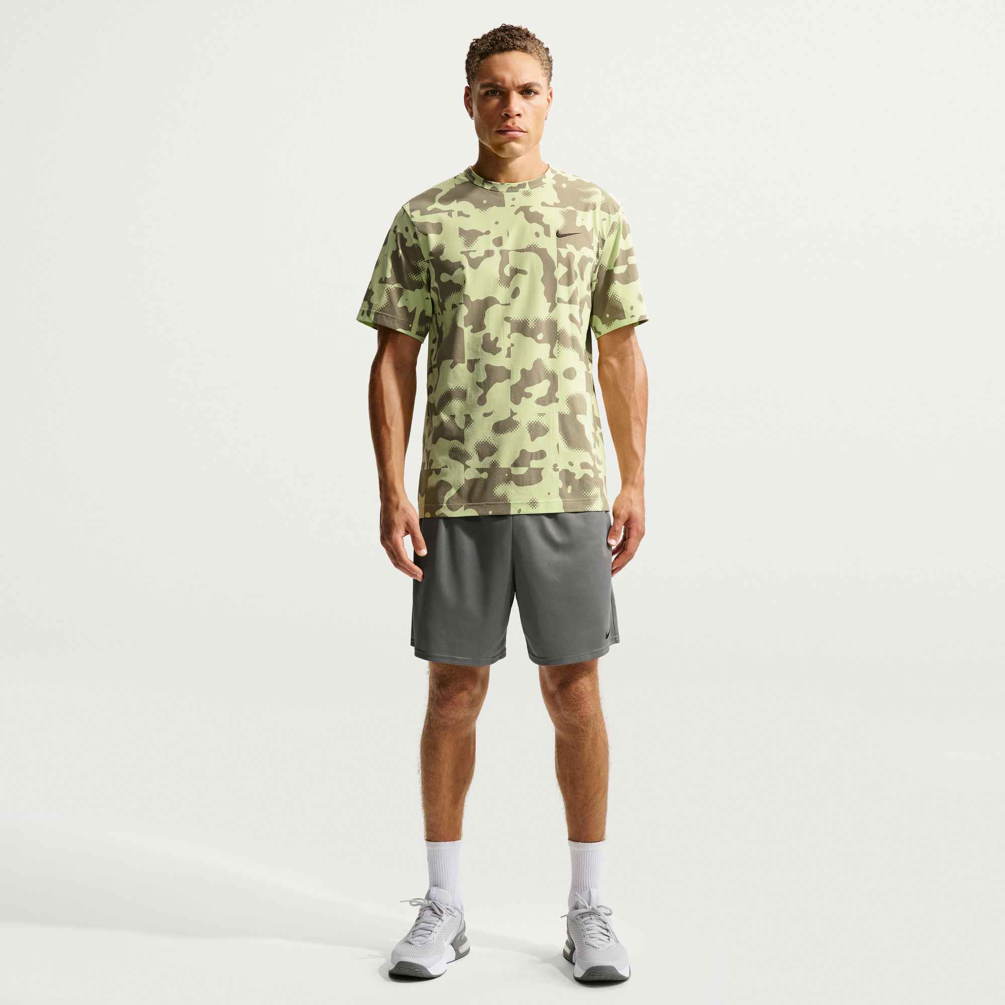 NIKE M NK DF FLEX 7IN SHORT K SMOKE GREY/BLACK