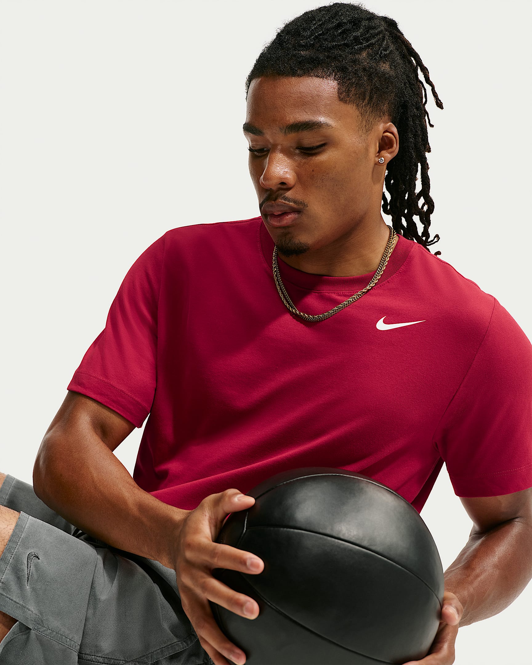 NIKE M NK DF TEE DFC CREW SOLID TOUGH RED/WHITE – Bild 3