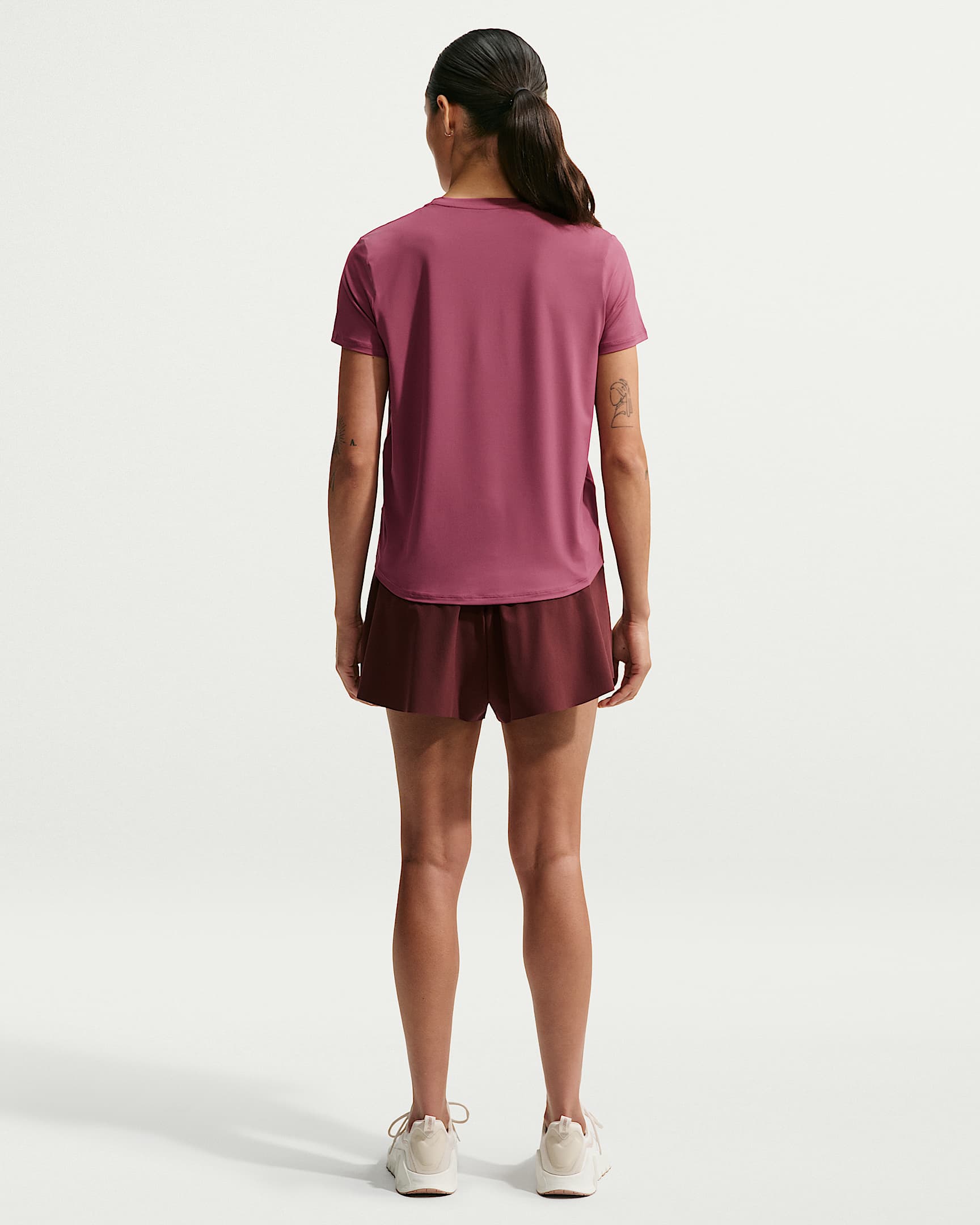 NIKE W NK ONE CLASSIC DF SS TOP PINK SMOKE/WHITE – Bild 5